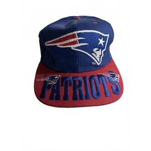 Vintage New England Patriots Blue and Red Snapback Baseball Cap